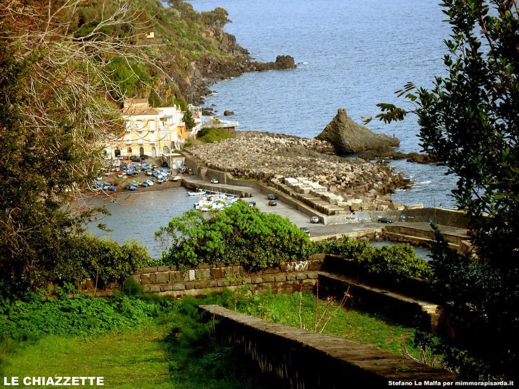 Bed and breakfast Casa Vicolo Del Poeta Acireale Extérieur photo